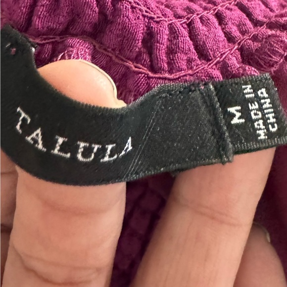 Aritzia Talula Curzon Off The Shoulder Tunic Dress Size Medium - Picture 4 of 6